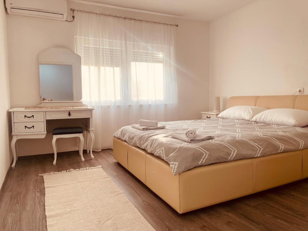 Appartamento Mamma Mia! Mostar Esterno foto
